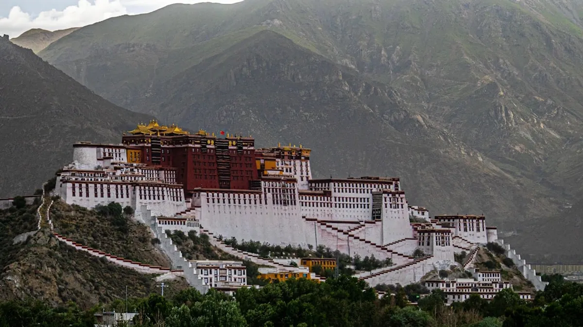 Lhasa - Image 1